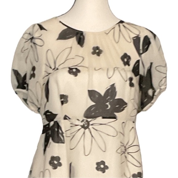 Sandra Angelozzi SILK unique ivory/cream tea length dress black floral sz 6 - Picture 2 of 16